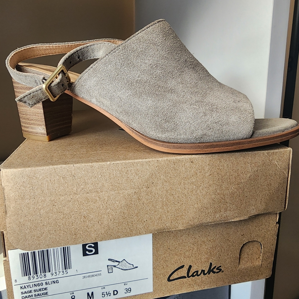 Clarks Women's Sage Suede Slingback Heels Size 8